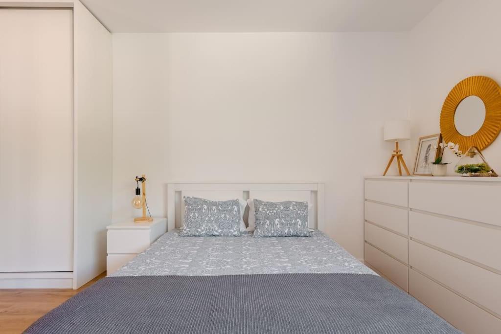 Stylish And Elegant Studio - Best View And Location In Coimbra Downton Luaran gambar